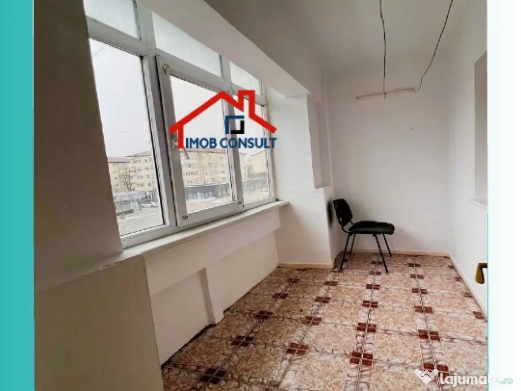 Apartament 2 camere, decomandat – intersectia Stefan cel Mare/Mioritei