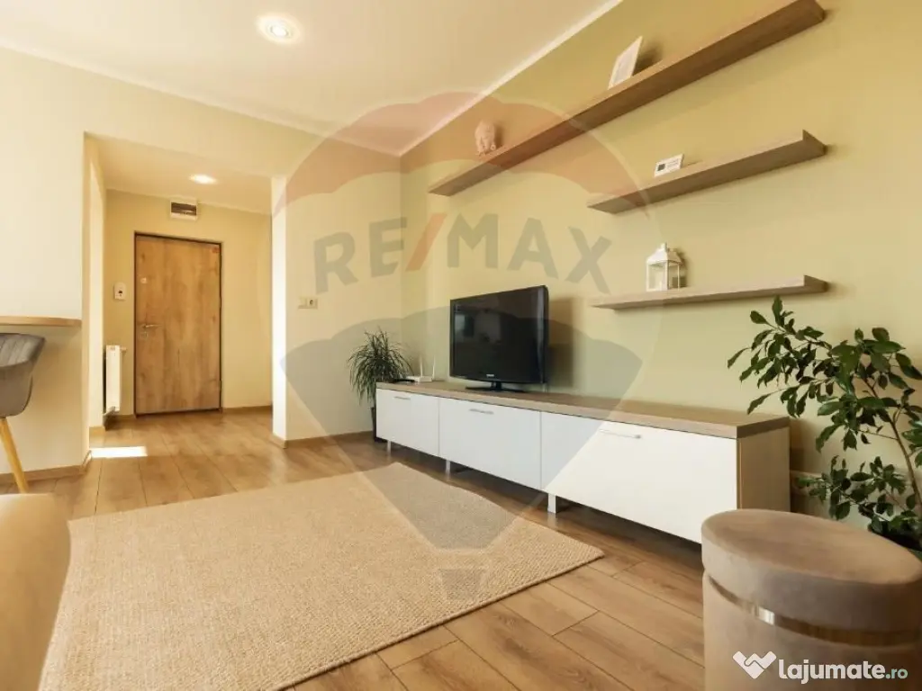 Apartament cu 2 camere de închiriat în zona Ultracentral