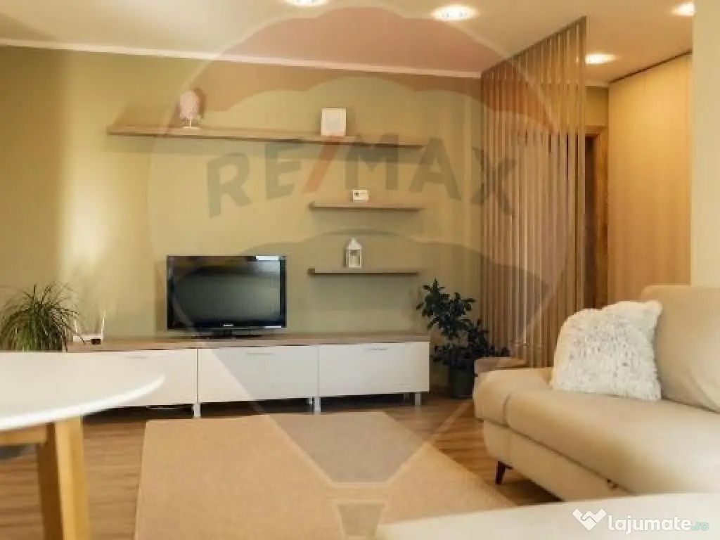 Apartament cu 2 camere de închiriat în zona Ultracentral