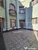 Spațiu comercial 160 mp + terasă 40 mp, lângă Piața Sfa