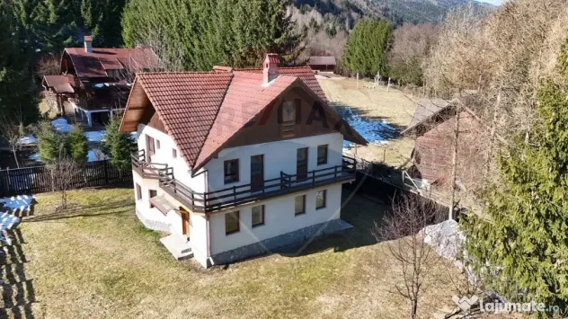 Casă de vacanță / Pensiune | Plaiul Foii | Zărnești ...