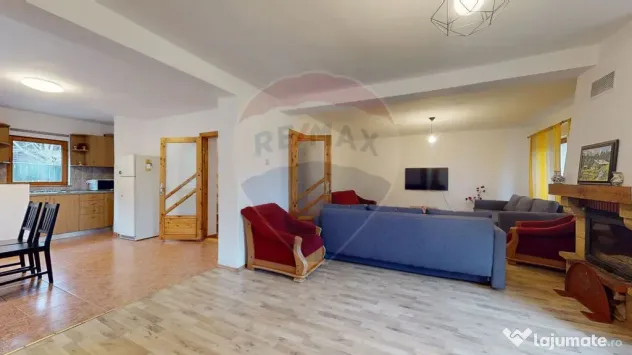 Casă de vacanță / Pensiune | Plaiul Foii | Zărnești ...