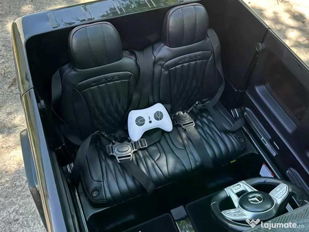 Masinuta electrica pt. 2 copii Mercedes G63, 4x 200W, 24V-14Ah Black