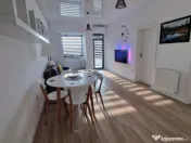 Apartament 2 camere-langa plaja-parcare inclusă 