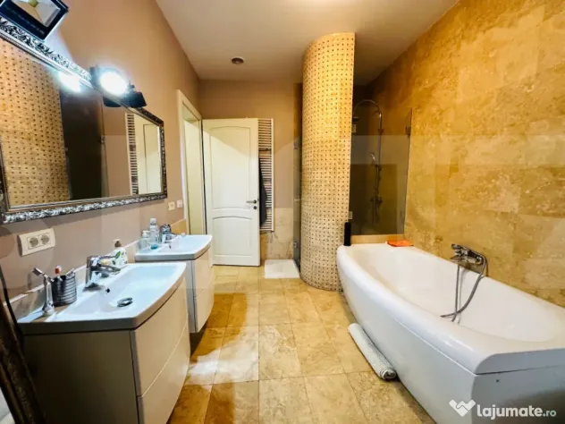 Casă pe parter 7 camere, 305 mp, teren 1100 mp, zona Exteri