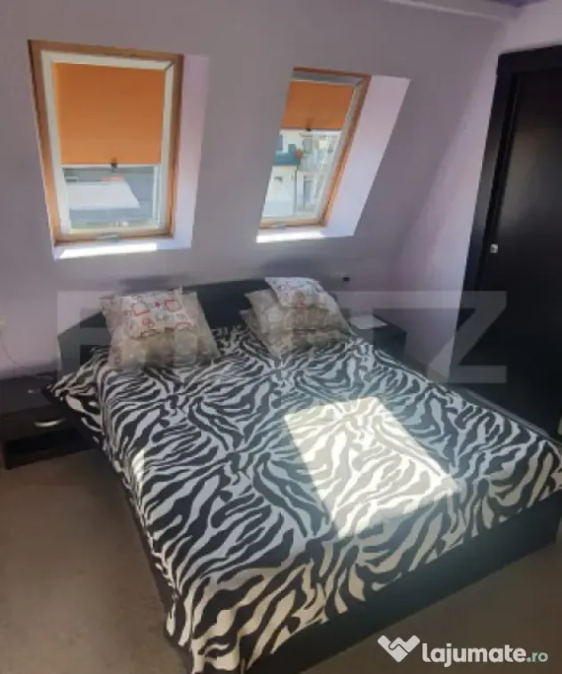 Apartament semidecomandat cu 3 camere, 89 mp utili, parcare,