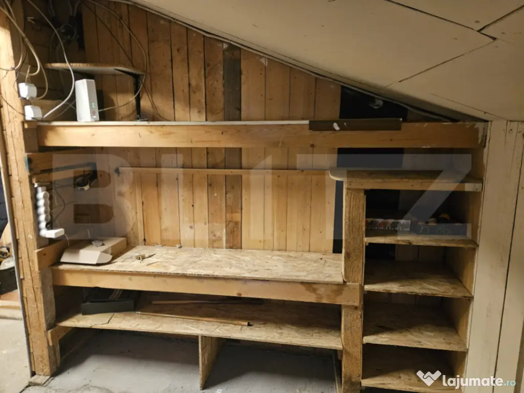 Spațiu comercial de vânzare, 89 mp, vitrină stradală, co