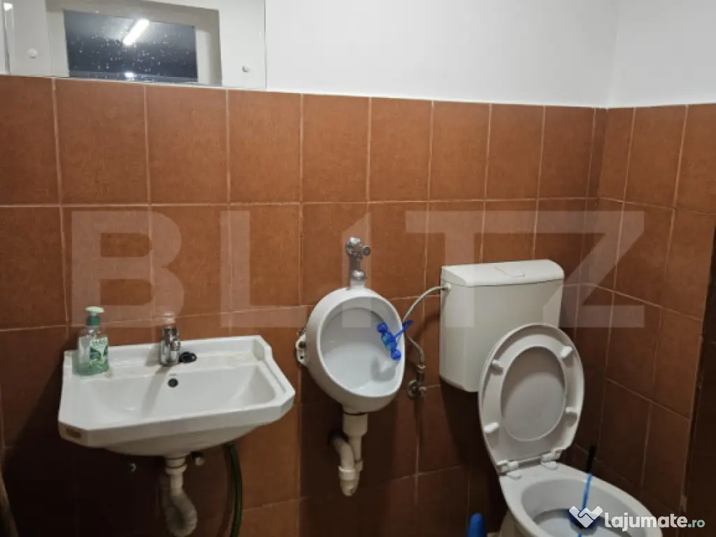 Spațiu comercial de vânzare, 89 mp, vitrină stradală, co