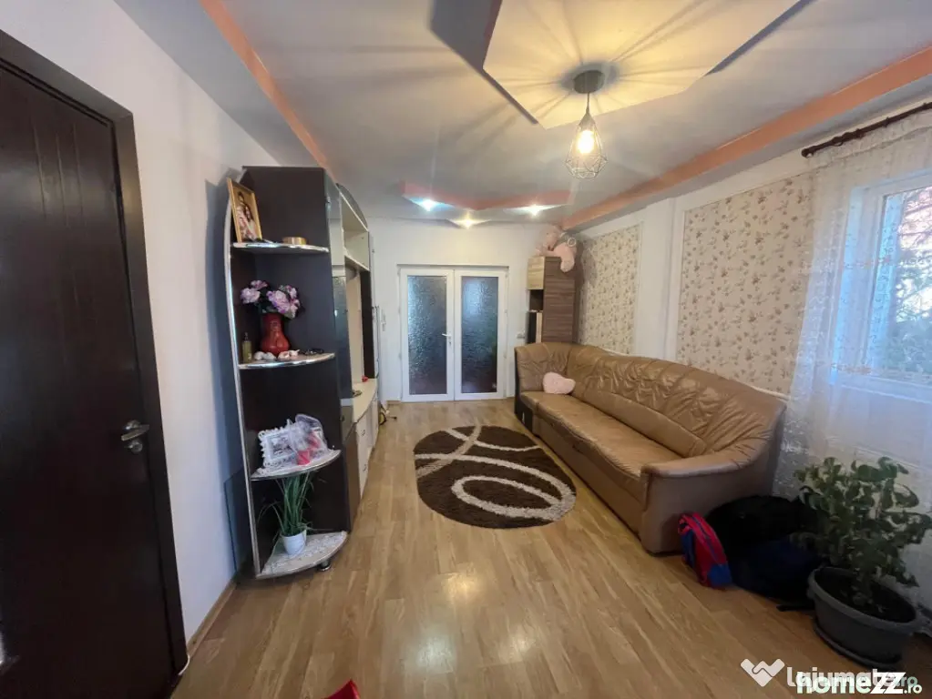 Casă P+E, 120 mp utili, zona Brestei - Craiova (Dolj)