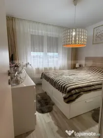 Apartament 2 camere, zona Tractorul, decomandat, 52 mp, aer