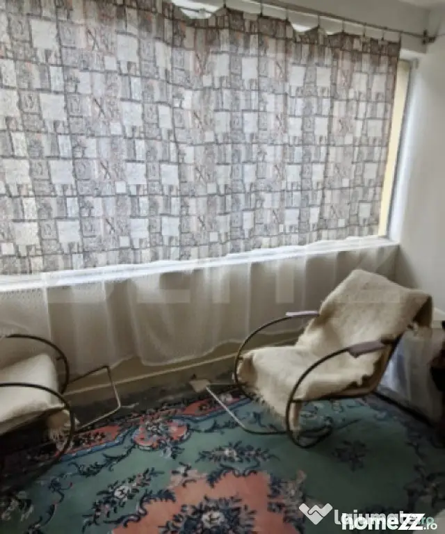 Apartament 3 camere, 116 mp, Găești – zonă centrală