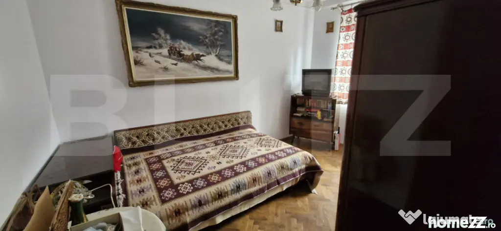 Apartament 3 camere, 116 mp, Găești – zonă centrală