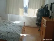 Cosbuc, central, 2 camere, cu mansarda 