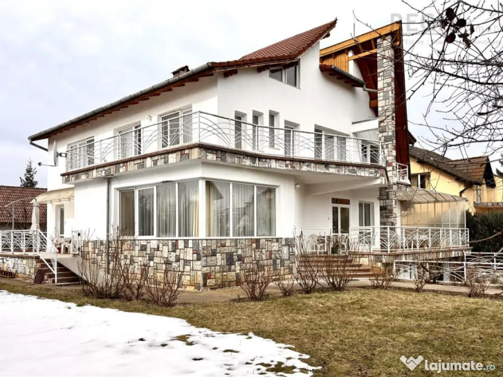 Vila zona Coresi | 1170 mp teren | 6 camere | De