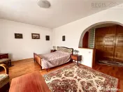 Vila zona Coresi | 1170 mp teren | 6 camere | De 