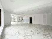 Spațiu comercial 200mp | 2025 | ROI 10% | Vitrina 9ml | ... 