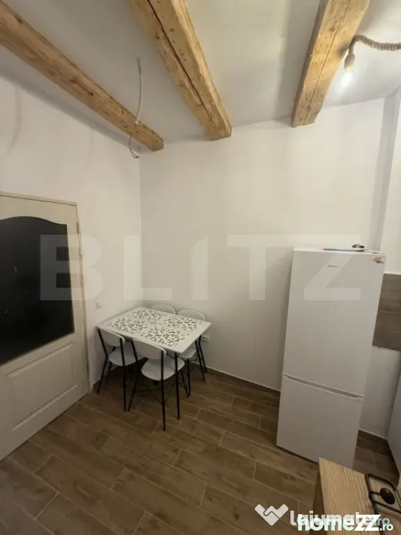 Garsonieră 28 mp, prima închiriere, singur în curte cu te - Brasov (Brasov)