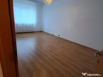 Apartament 3 camere decomandat, et. 1, Tomesti