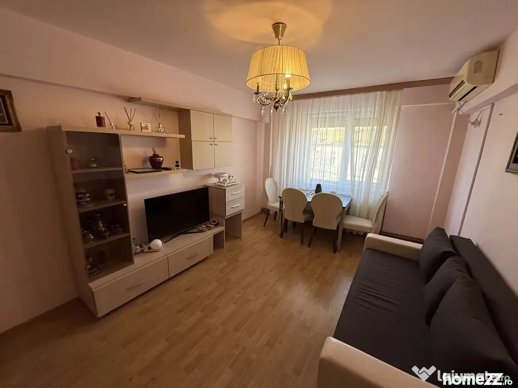 Apartament 2 camere zona Piata Ovidiu - Constanta (Constanta)
