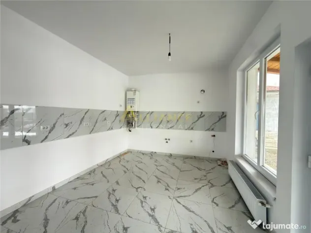 Vila individula | P 1E Pod | 4 camere |Teren