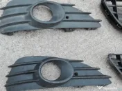 Grile din bara Opel Astra H GTC 