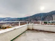 Răsărit peste Bucegi – Apartament spectaculos în Sin... 