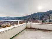 Răsărit peste Bucegi – Apartament spectaculos în Sin... 