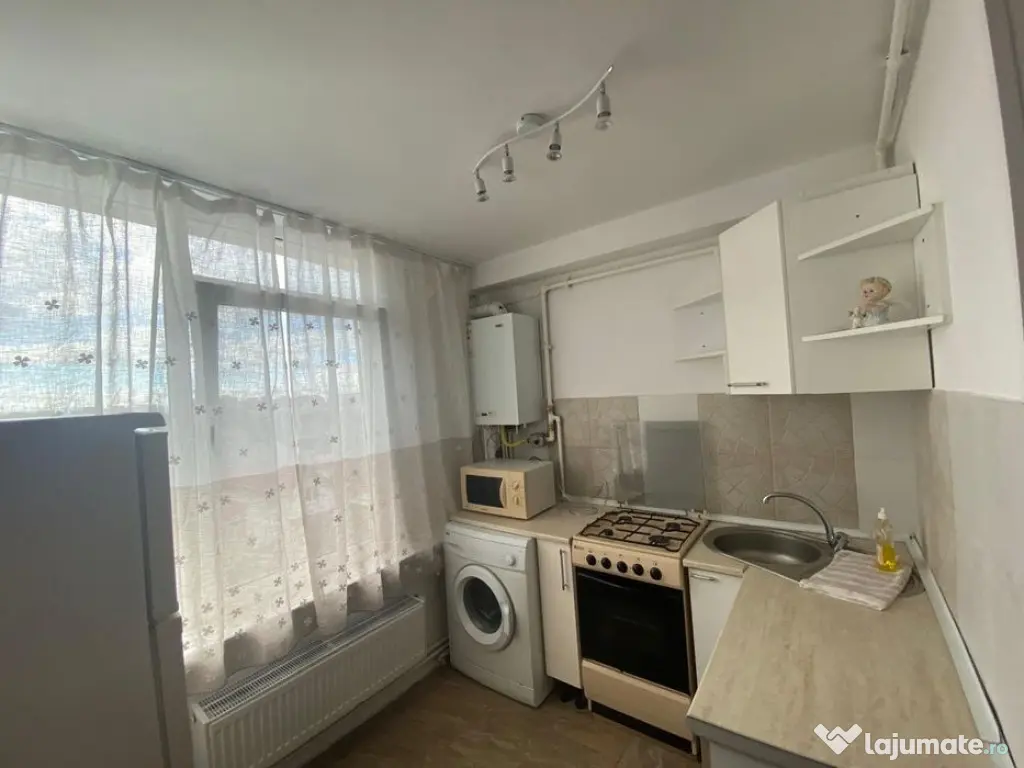 Garsoniera mobilata-utilata modern zona Astra 53500 Euro