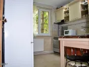 Eremia - Nord, 2 camere, decomandat, etaj 1, mobilat si u... 