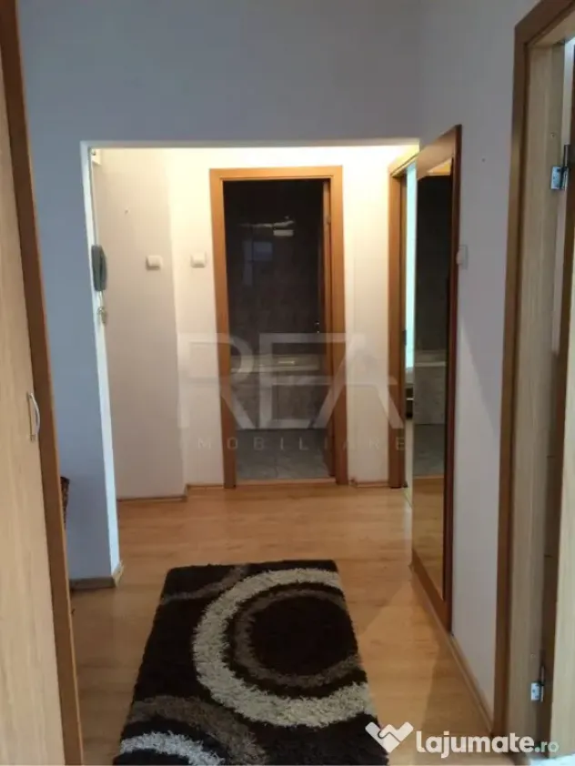 2 Camere Bloc Anvelopat -Mall Afi