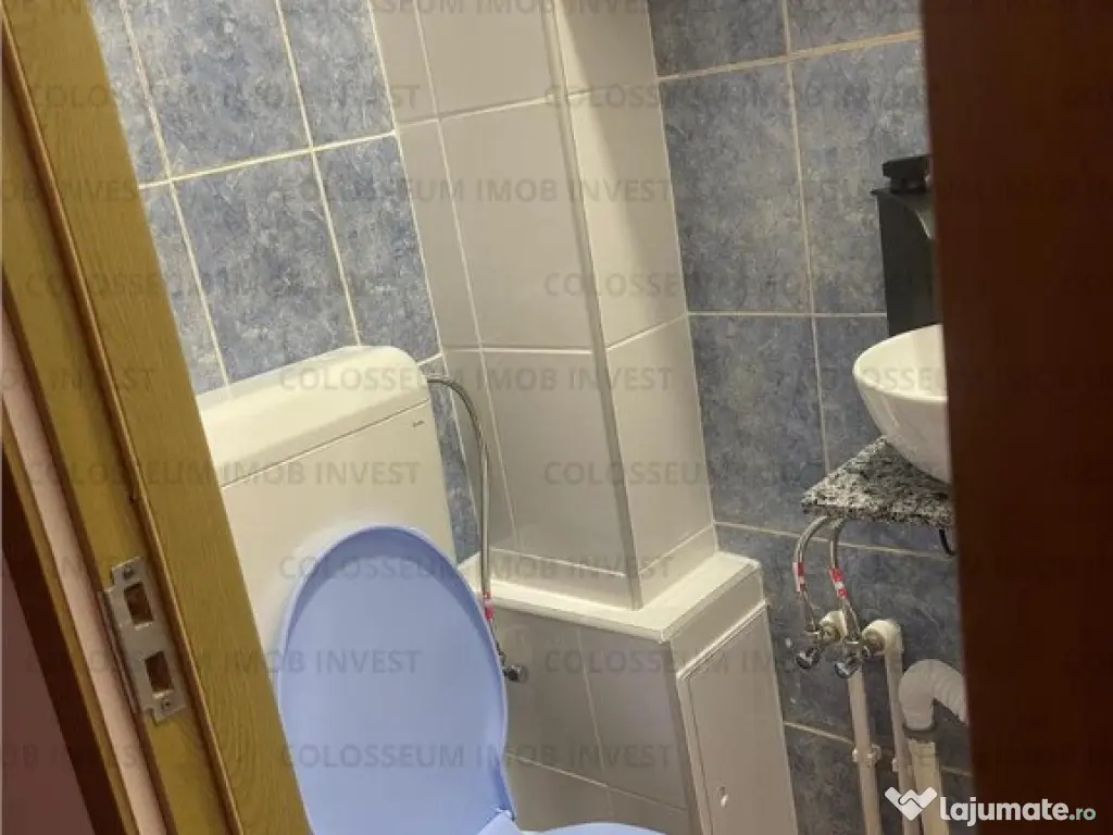 Colosseum; Camera cu baie mobilat utilat renovat Astra Orizont