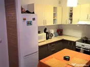 Zona Vitan Barzesti Hotel RIN 2 Camere Mobilate si Utilat... 