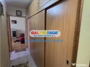 Vindem ap cu 2 cam decomandat in zona Brancoveanu , scoala 1 