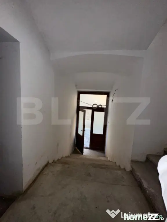 Clădire istorică P+E ultracentral Bistrița – vad comerc - Bistrita (Bistrita-Nasaud)