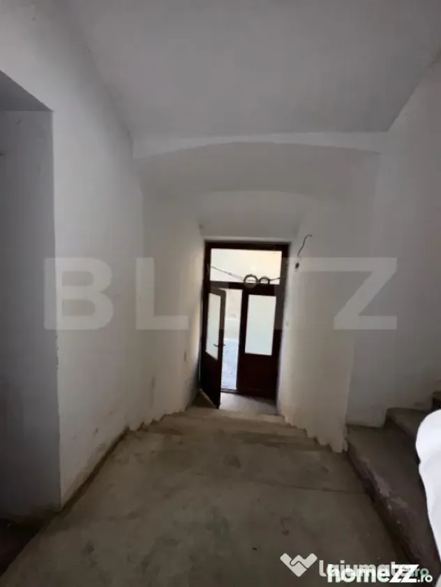 Clădire istorică P+E ultracentral Bistrița – vad comerc - Bistrita (Bistrita-Nasaud)
