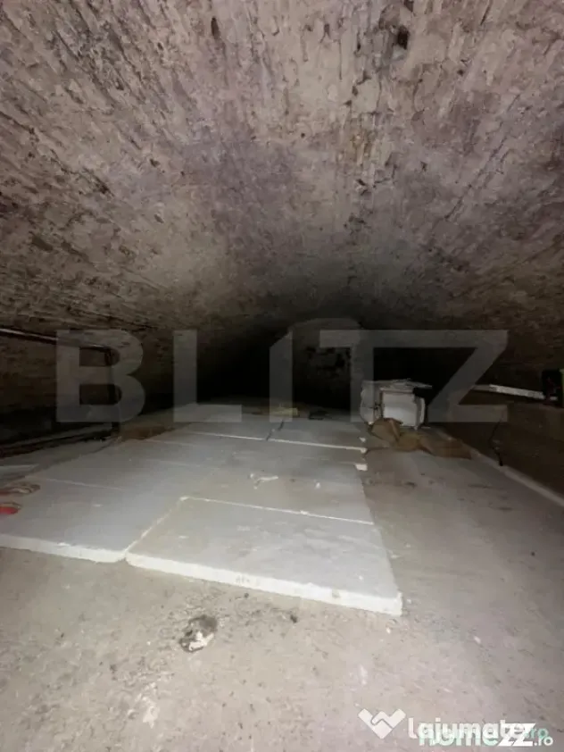 Clădire istorică P+E ultracentral Bistrița – vad comerc - Bistrita (Bistrita-Nasaud)