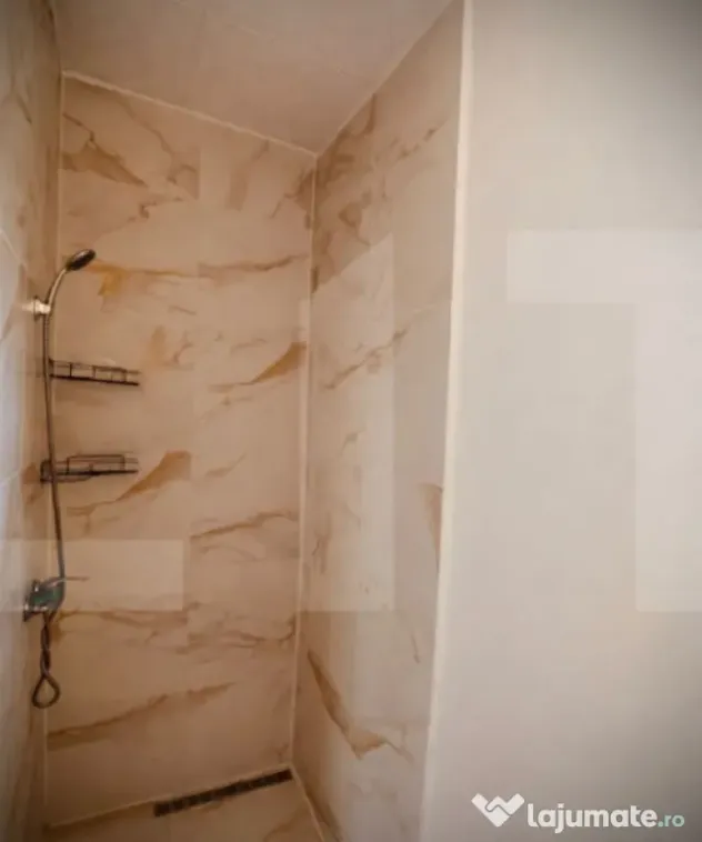 Apartament spațios în Ghioroc – la câteva minute de Pla