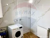 Casa cu 2 camere de vânzare 