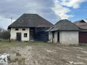 Constructie de caramida cu 3 camere de vânzare in centru... 