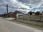 Constructie de caramida cu 3 camere de vânzare in centru... 