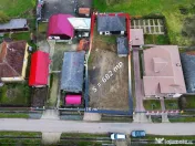 Constructie de caramida cu 3 camere de vânzare in centru... 