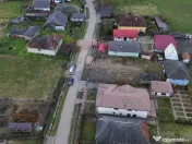 Constructie de caramida cu 3 camere de vânzare in centru... 