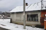 Casa cu teren de vanzare in Uriu