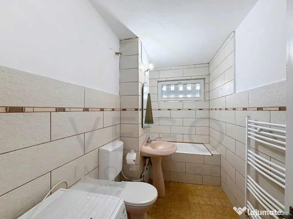 4 camere decomandate, parcare, 80 mp in Manastur - Clabucet