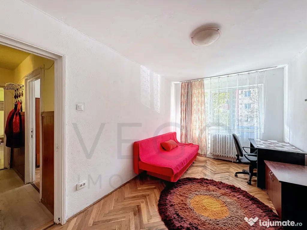 4 camere decomandate, parcare, 80 mp in Manastur - Clabucet