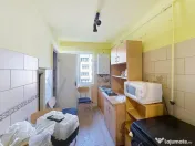 4 camere decomandate, parcare, 80 mp in Manastur - Clabucet 