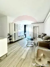 Apartament cu 3 camere de vânzare AVANERA 