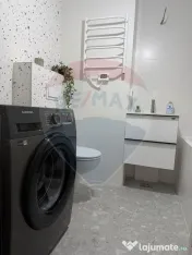 Apartament cu 3 camere de vânzare AVANERA 
