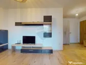 Studio modern Tractorul 