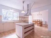 Casă de vânzare – zonă Poltura 